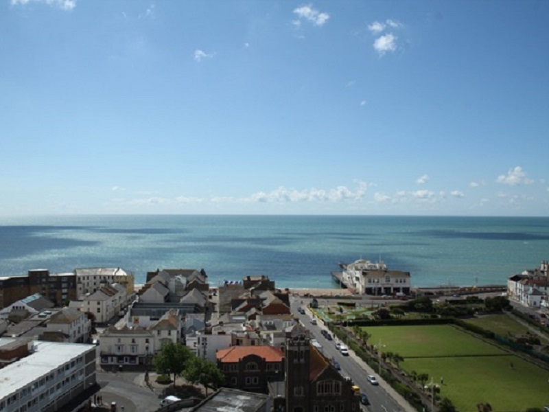 Bognor Regis now coasting ahead